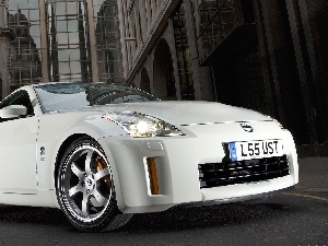 Nissan 350Z, White