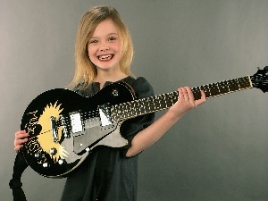 actress, Guitar, Elle Fanning