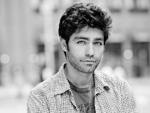 Adrian Grenier