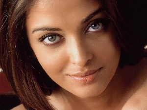 Smile, Aishwarya Rai