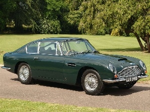 Aston Martin DB6, Lamps, Green