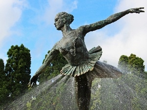 Ballet, fountain