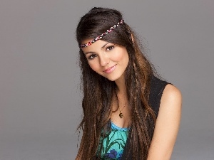 Hair, Band, Longs, Beauty, Necklace, victoria justice