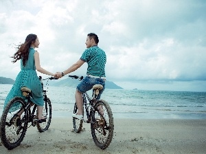 Beaches, Bikes, lovers
