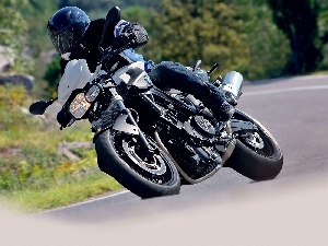 Przeciwskr?t, BMW F800R