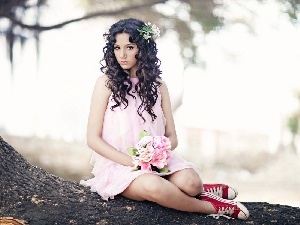 bouquet, brunette, Monique Vegas, flowers, Women