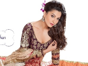 brunette, ear-ring, Gauhar Khan