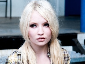 ##, tunic, Emily Browning, checkered, Blonde