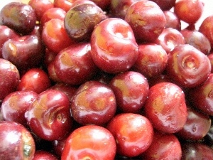 cherries, wet