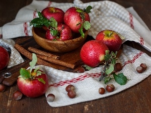 chestnuts, composition, apples