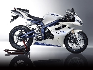 Triumph Daytona 675SE