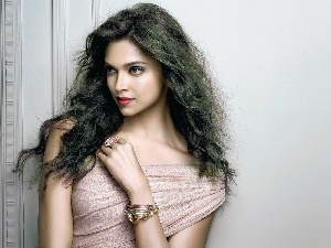 jewellery, Deepika Padukone