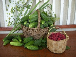 dill, raspberries, Baskets, cucumbers