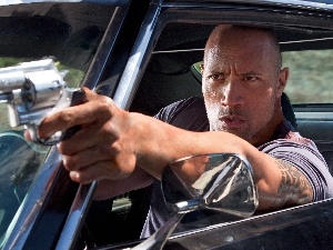 gun, Dwayne Johnson