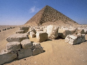 Egyptian, Pyramid