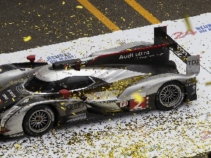 F 1, Audi, Automobile