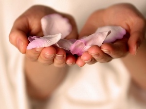 flakes, flowers, hands