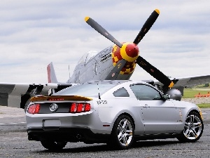 plane, Ford Mustang