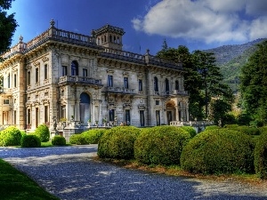 Garden, palace