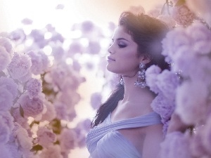 Selena Gomez, Beauty