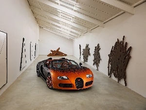 Grand Sport Venet, exhibition, Bugatti Veyron