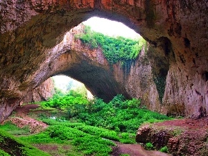 green, cave