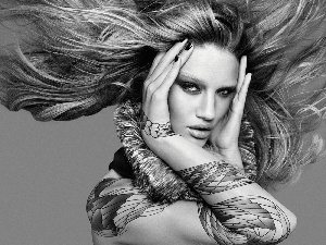 Hair, dispelled, Rosie Huntington Whiteley, Tattoo