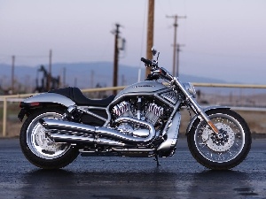 Harley Davidson V-Rod, silver