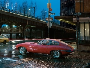 Jaguar E-Type, antique