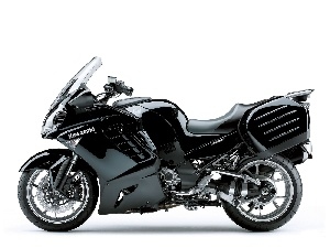 Kawasaki 1400 GTR, tourism