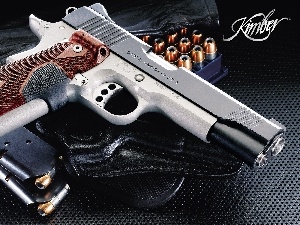 Kimber, Gun