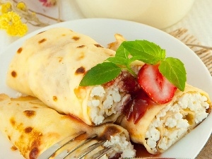 leaves, strawberries, pancakes, mint, curd