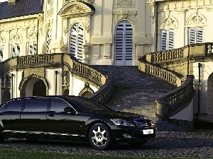 Limousine, black