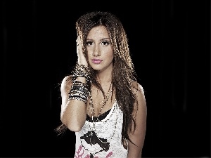 make-up, jewellery, Ashley Tisdale