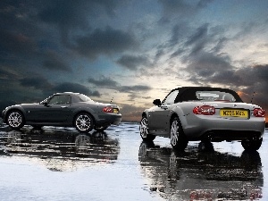 Mazdy mx-5, Two