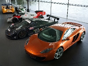 McLaren MP4-12C, the cars