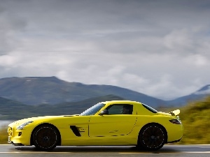 Mercedes SLS AMG E-Cell