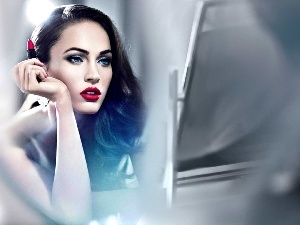 Mirror, lipstick, Women, make-up