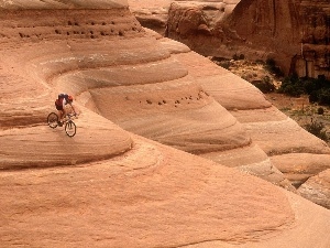 Mountains, Bike