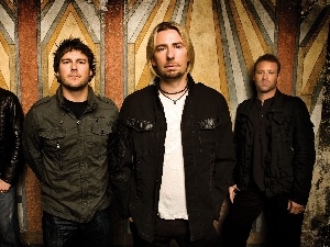 Nickelback, Chad Kroeger, Team