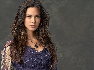 brunette, Odette Annable