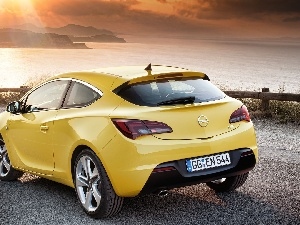 Opel Astra IV GTC