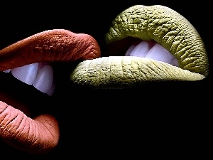 Orange, green ones, lips
