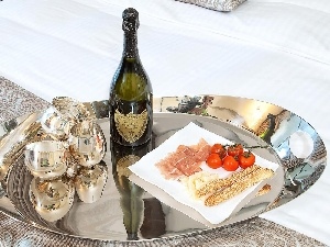 plateau, glasses, composition, Champagne