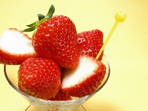 strawberries, salad-bowl