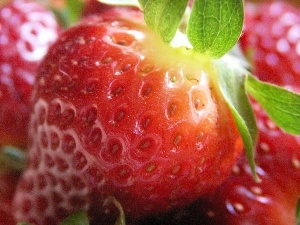 skin, strawberries
