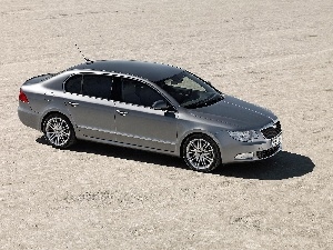 Skoda Superb, sand, silver