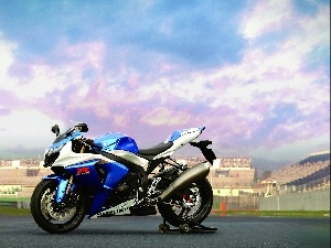 Sky, Suzuki GSX R 1000, square