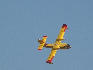 Sky, plane, yellow, Red