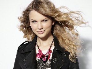 Smile, Swift, singer, Taylor